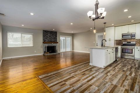 1924 La Cresta Rd, El Cajon, CA 92021 photo 2