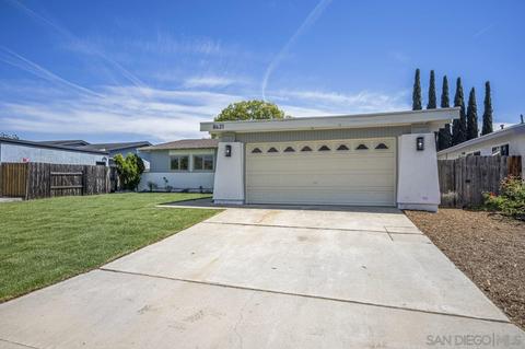 8431 Carlton Oaks Dr, Santee, CA 92071 photo 2