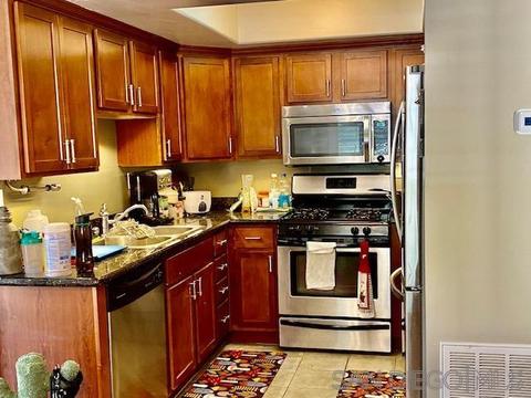 302 Sea Cliff Way, Oceanside, CA 92056 photo 3