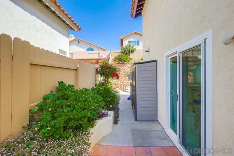 1580 Mallorca Dr, Vista, CA 92081 photo 42
