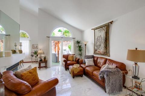 1580 Mallorca Dr, Vista, CA 92081 photo 6