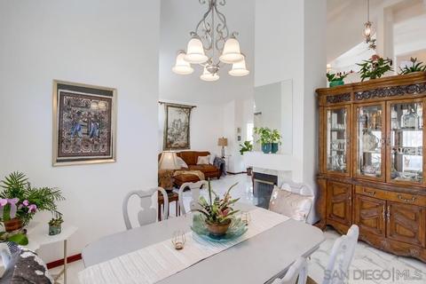 1580 Mallorca Dr, Vista, CA 92081 photo 11