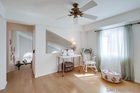 1580 Mallorca Dr, Vista, CA 92081 photo 23