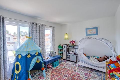 1580 Mallorca Dr, Vista, CA 92081 photo 28