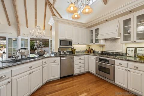 130 J Ave, Coronado, CA 92118 photo 13