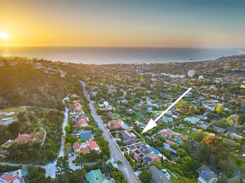 7774 Via Capri, La Jolla, CA 92037 photo 9