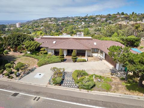 7774 Via Capri, La Jolla, CA 92037 photo 25