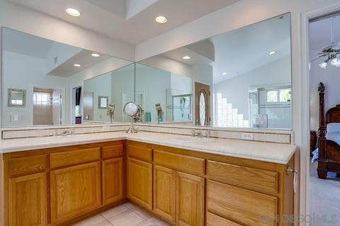 1378 Sycamore Hts, Fallbrook, CA 92028 photo 41