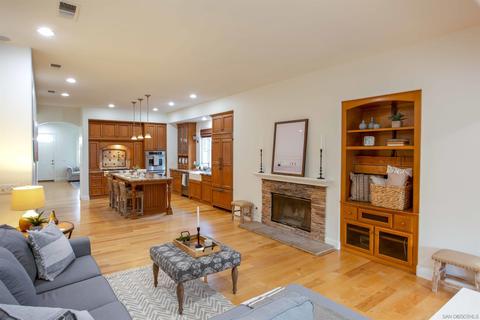 6709 Whitesail St, Carlsbad, CA 92011 photo 9