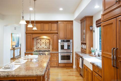 6709 Whitesail St, Carlsbad, CA 92011 photo 7
