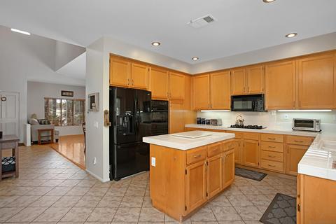 1798 Polo Ct, Oceanside, CA 92057 photo 5