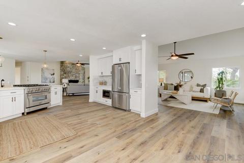 1879 Carob Tree Ln, El Cajon, CA 92021 photo 2