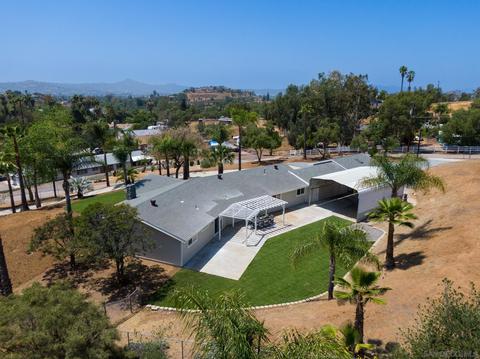 1879 Carob Tree Ln, El Cajon, CA 92021 photo 37