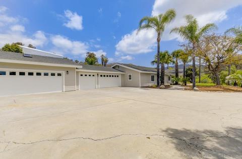1879 Carob Tree Ln, El Cajon, CA 92021 photo 35