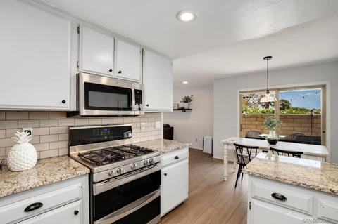 320 Grapevine Rd #15, Vista, CA 92083 photo 8