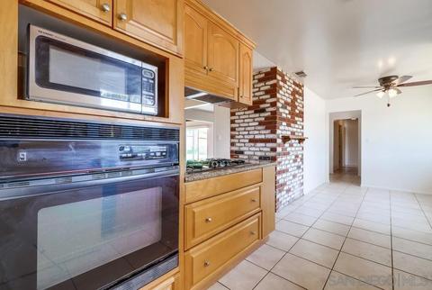 1540 Lily Ave, El Cajon, CA 92021 photo 16