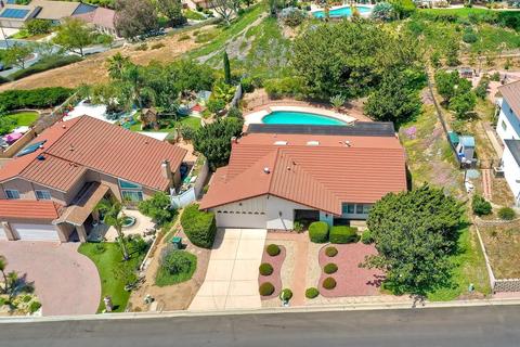 17326 Saint Andrews Dr, Poway, CA 92064 photo 5