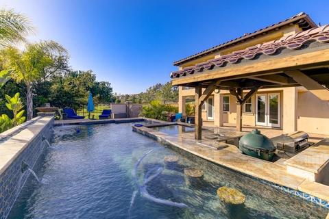 1005 Village Dr, Oceanside, CA 92057 photo 13