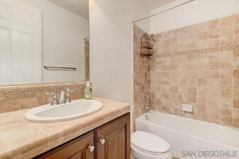 1005 Village Dr, Oceanside, CA 92057 photo 29
