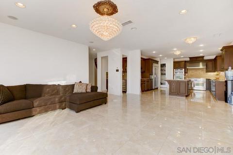 1005 Village Dr, Oceanside, CA 92057 photo 6