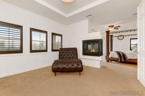 1005 Village Dr, Oceanside, CA 92057 photo 20