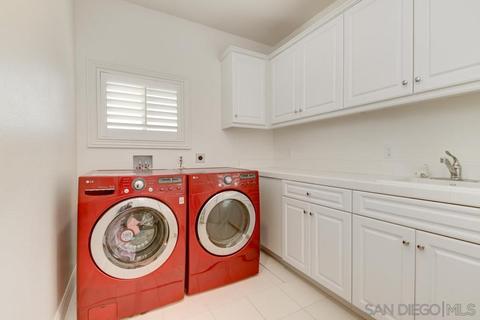 1005 Village Dr, Oceanside, CA 92057 photo 32