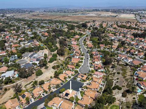 2134 Anda Lucia, Oceanside, CA 92056 photo 25