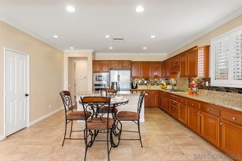 1005 Augusta Cir, Oceanside, CA 92057 photo 9