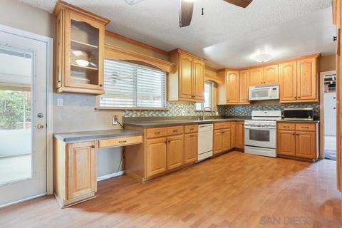 13416 Ripple Ln, Lakeside, CA 92040 photo 5