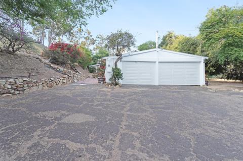 1822 Rockhoff Rd, Escondido, CA 92026 photo 5