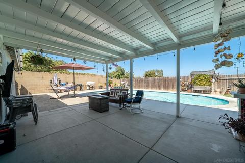 9533 Saint Andrews Dr, Santee, CA 92071 photo 17