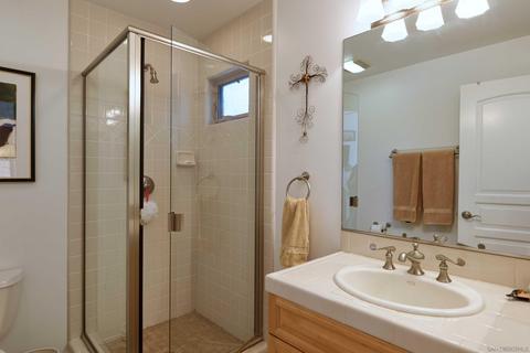 533 Genter St, La Jolla, CA 92037 photo 18