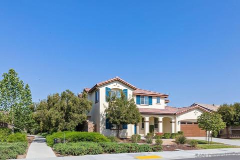 30182 Muirlands Dr, Menifee, CA 92584 photo 3
