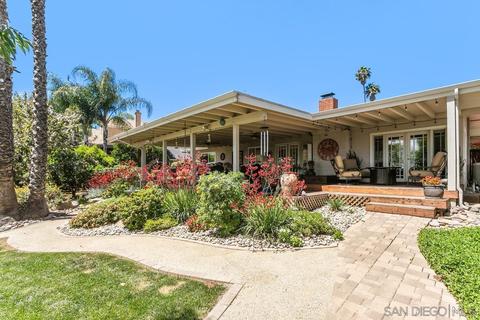 1553 Robyn Rd, Escondido, CA 92025 photo 3