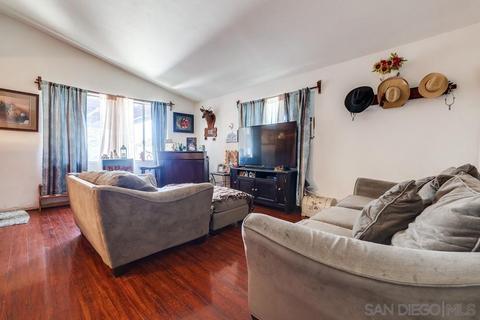 8752 Vanguard Pl, Lakeside, CA 92040 photo 5
