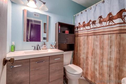 8752 Vanguard Pl, Lakeside, CA 92040 photo 13