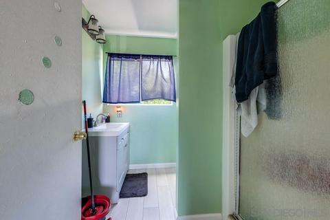 8752 Vanguard Pl, Lakeside, CA 92040 photo 21