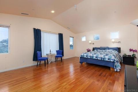 421 Tamarack, Carlsbad, CA 92008 photo 17