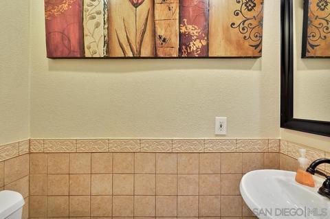 320 Grapevine Rd #12, Vista, CA 92083 photo 17