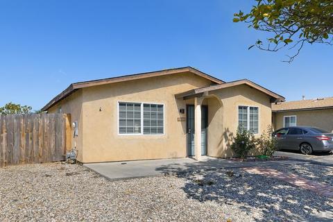 109 Francesca, Oceanside, CA 92057 photo 1