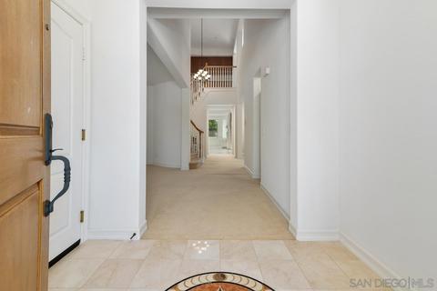 7288 Circulo Papayo, Carlsbad, CA 92009 photo 4