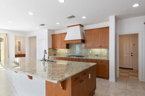 7288 Circulo Papayo, Carlsbad, CA 92009 photo 12