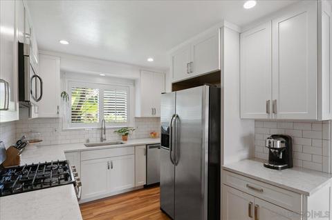 804 E Washington Ave #D, Escondido, CA 92025 photo 1