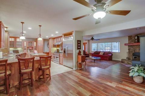 3158 Aurora Vis, Spring Valley, CA 91978 photo 10