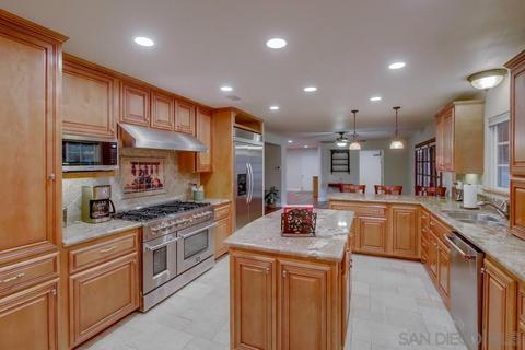 3158 Aurora Vis, Spring Valley, CA 91978 photo 7