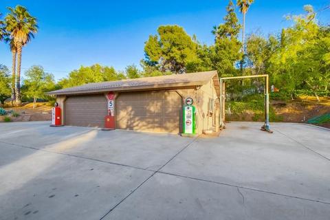 3158 Aurora Vis, Spring Valley, CA 91978 photo 41
