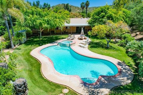 3158 Aurora Vis, Spring Valley, CA 91978 photo 5