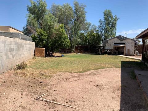 1502 Blaxton Dr, El Centro, CA 92243 photo 6