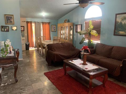 1502 Blaxton Dr, El Centro, CA 92243 photo 3