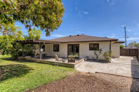 2254 Edgewood Pl, Oceanside, CA 92054 photo 1